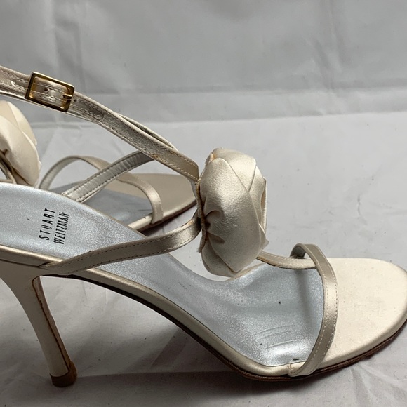 9.5 Stuart Weitzman Corsage ivory satin wedding - Picture 6 of 8